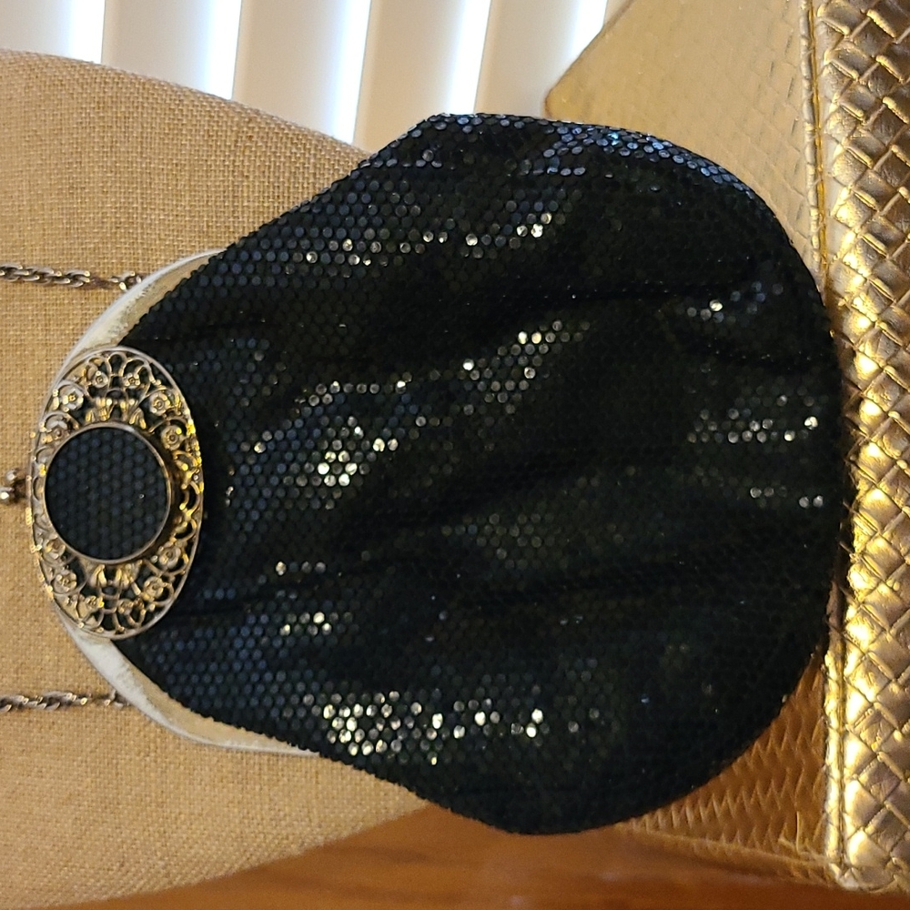 Vintage Lumured evening bag